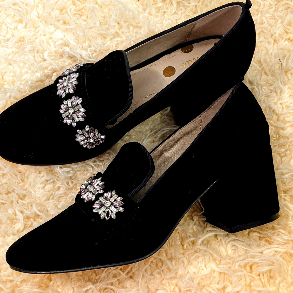 Boden Size 38 Black Velvet Crystal Heeled Loafers
